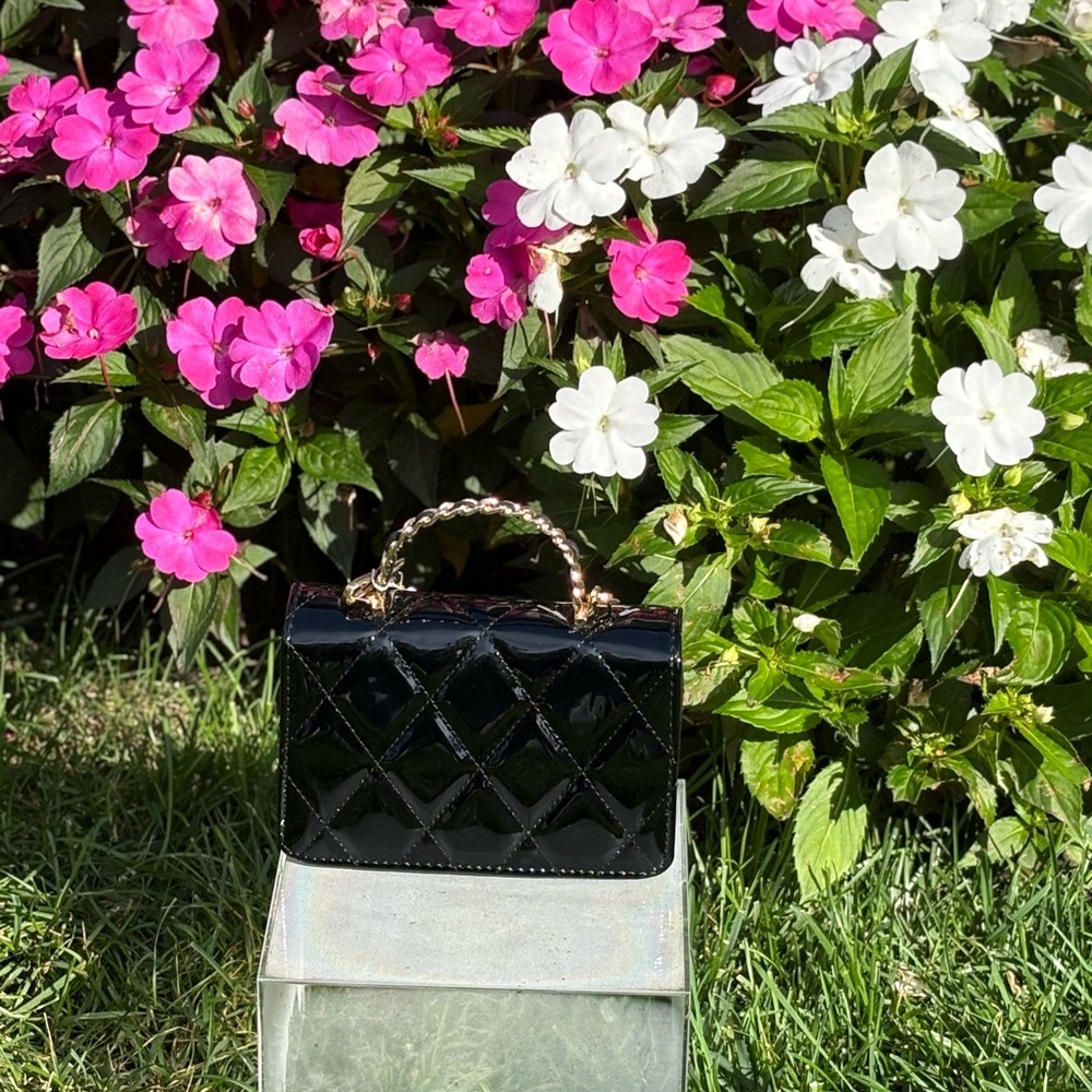 Valentino Orlandi Black Patent Turn Lock Handbag New - Picture 2 of 6